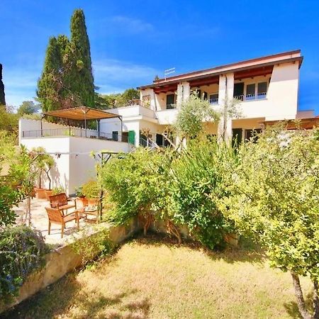 Villa Fatta Di Sogni Pula Exterior foto