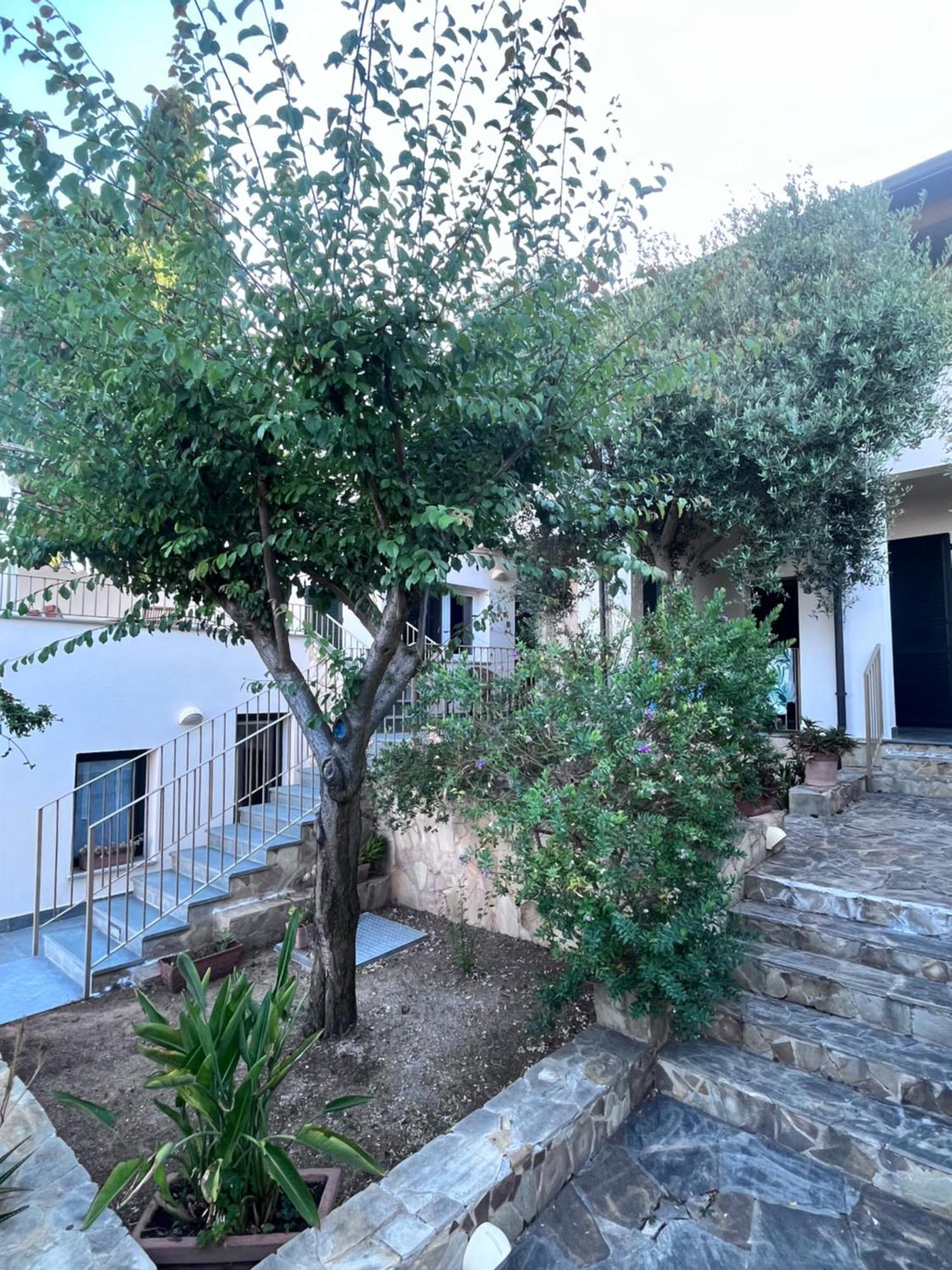 Villa Fatta Di Sogni Pula Exterior foto